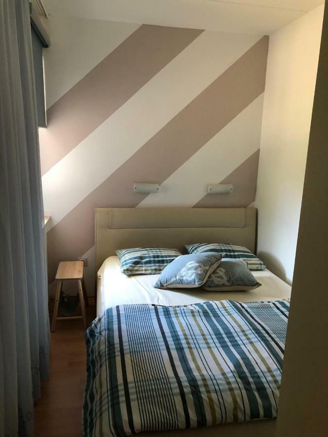 Апартаменты Apartman Gloria Мали-Лошинь Экстерьер фото